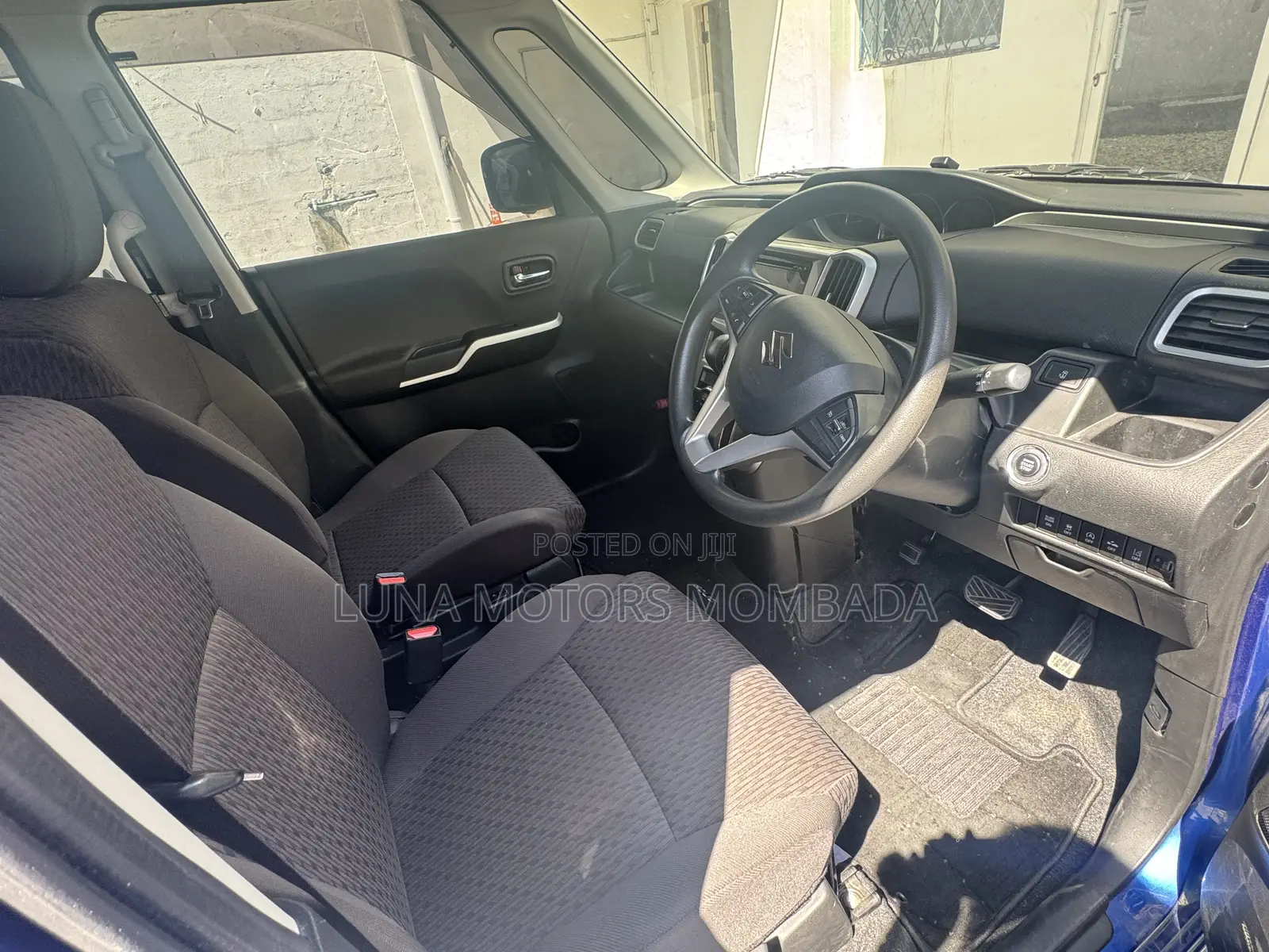Suzuki Solio 2018 Blue