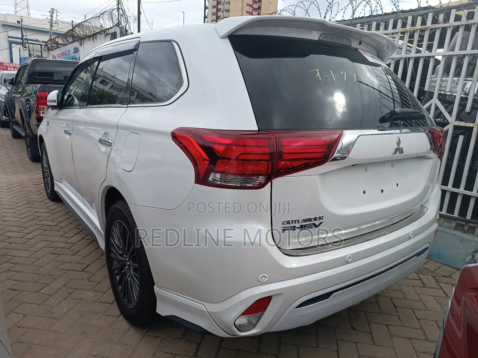 Mitsubishi Outlander 2.4 PHEV AWD 2018 White