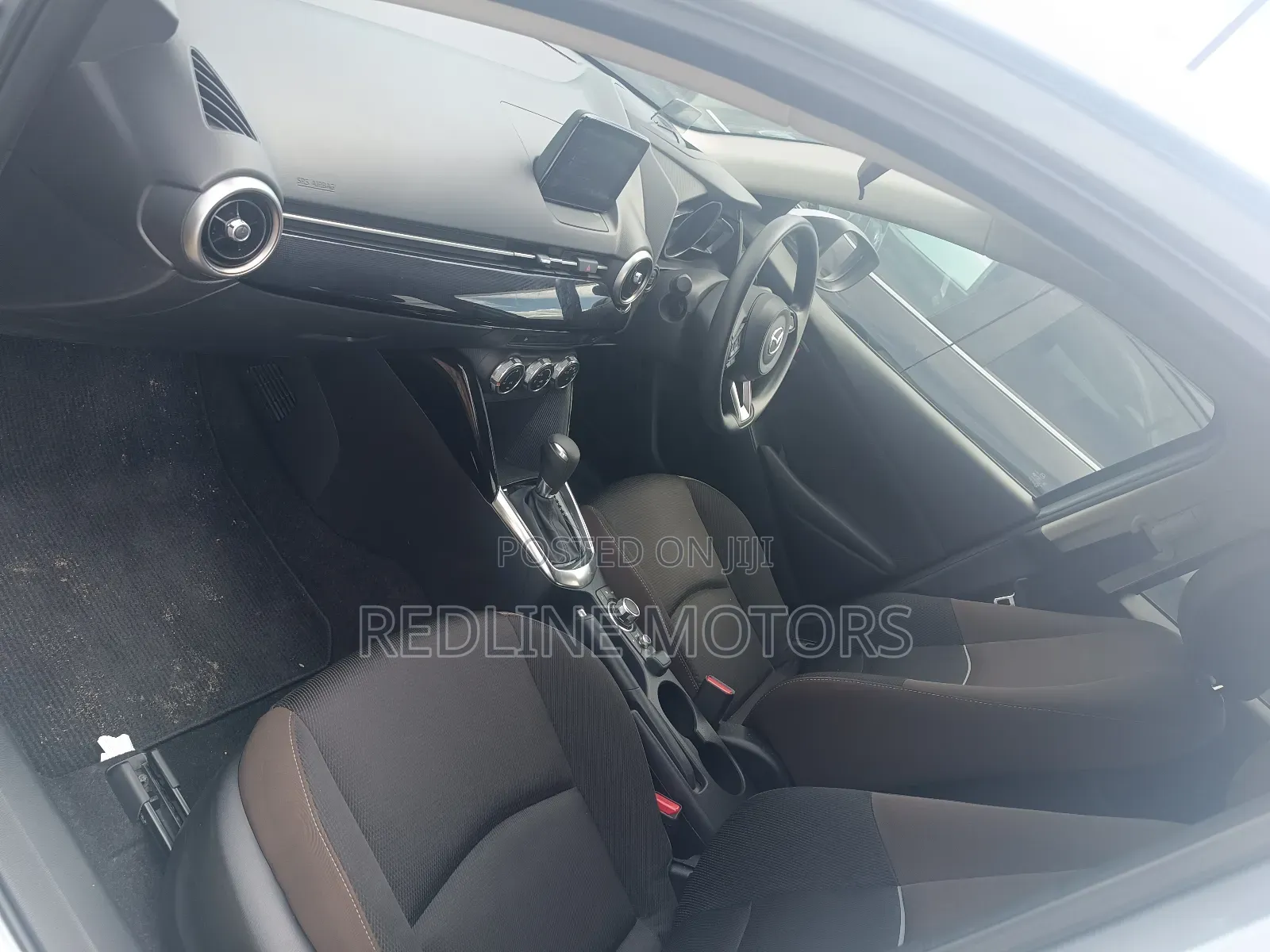 Mazda 2 2019 Gray