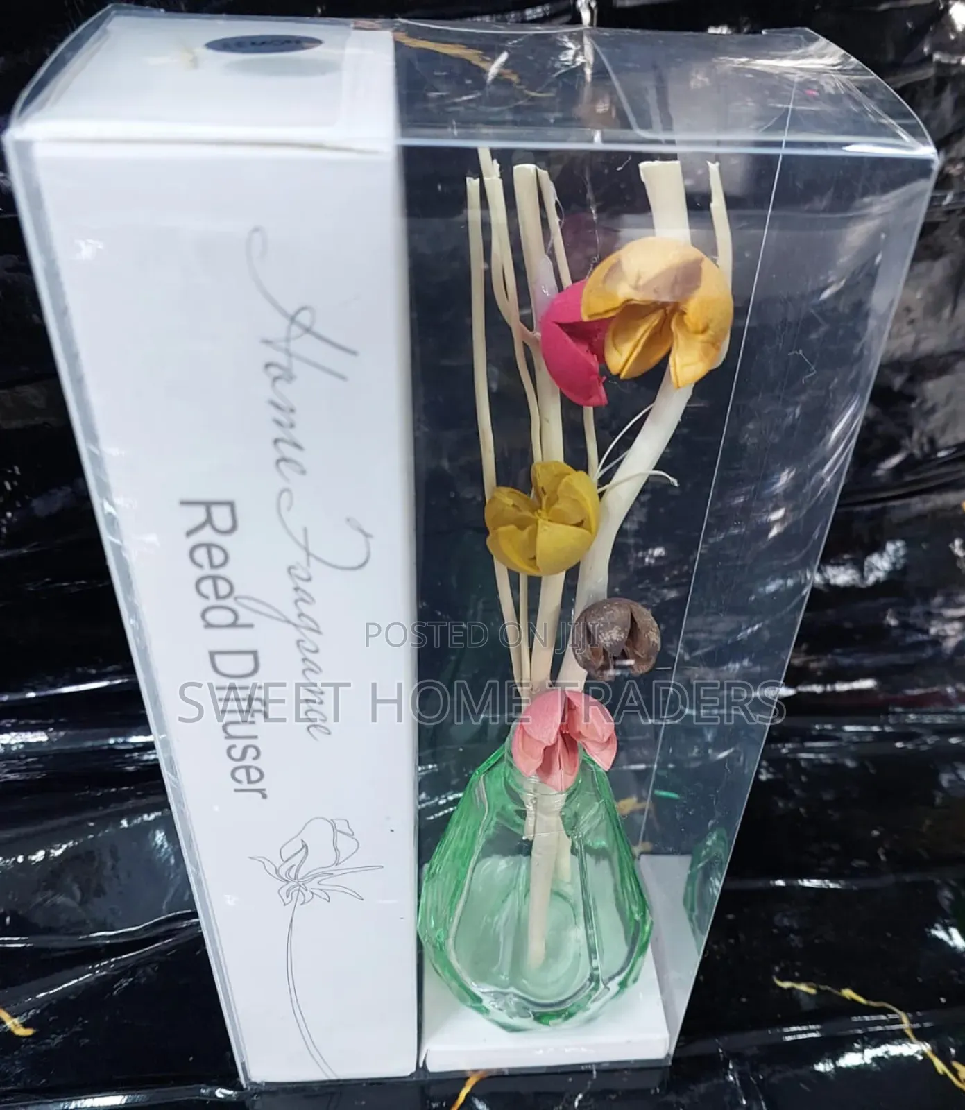 Decorative Flowers Reed Diffuser