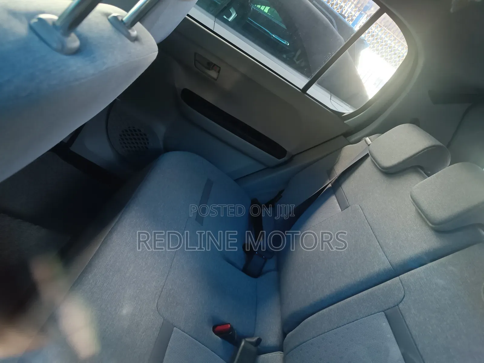 Toyota Passo 2018 Silver