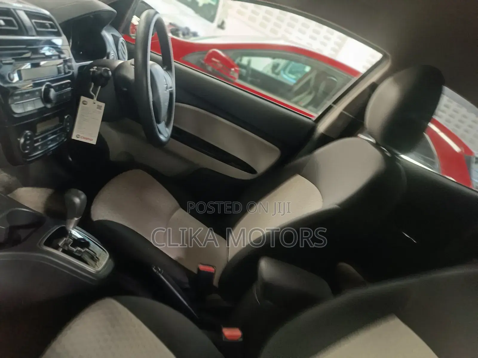 Mitsubishi Mirage 2018 Silver