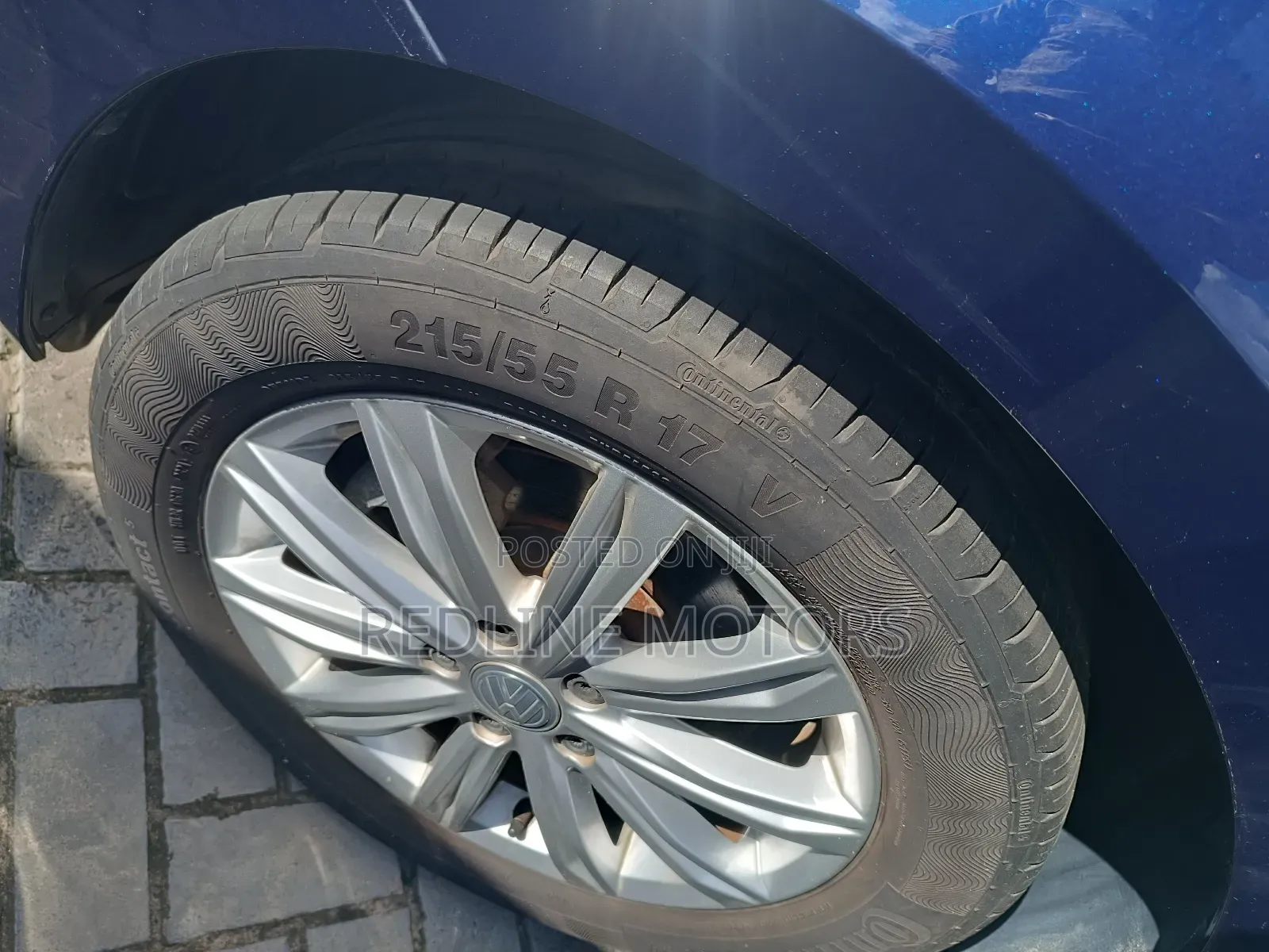 Volkswagen Touran 2018 Blue