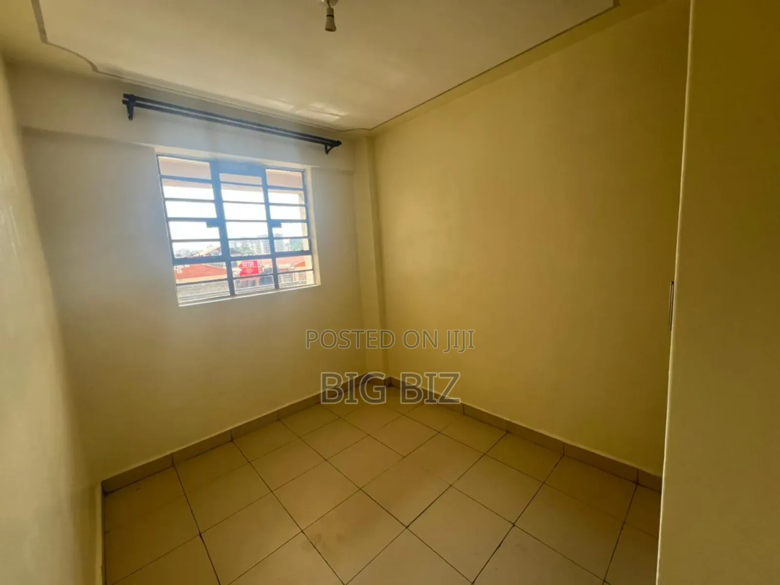 1bdrm Apartment in Studio/1/2, Parklands/Highridge for rent