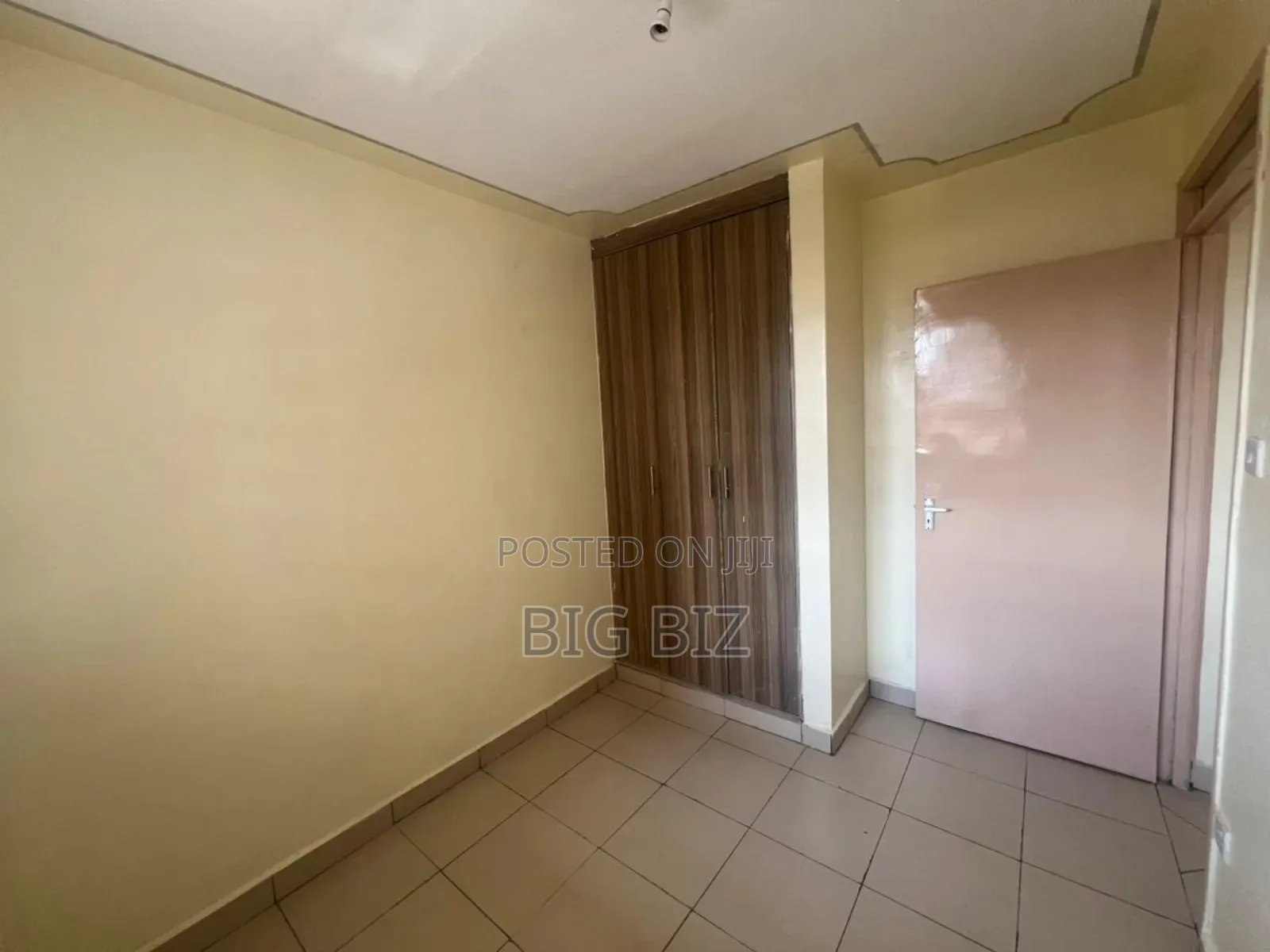 1bdrm Apartment in Studio/1/2, Parklands/Highridge for rent