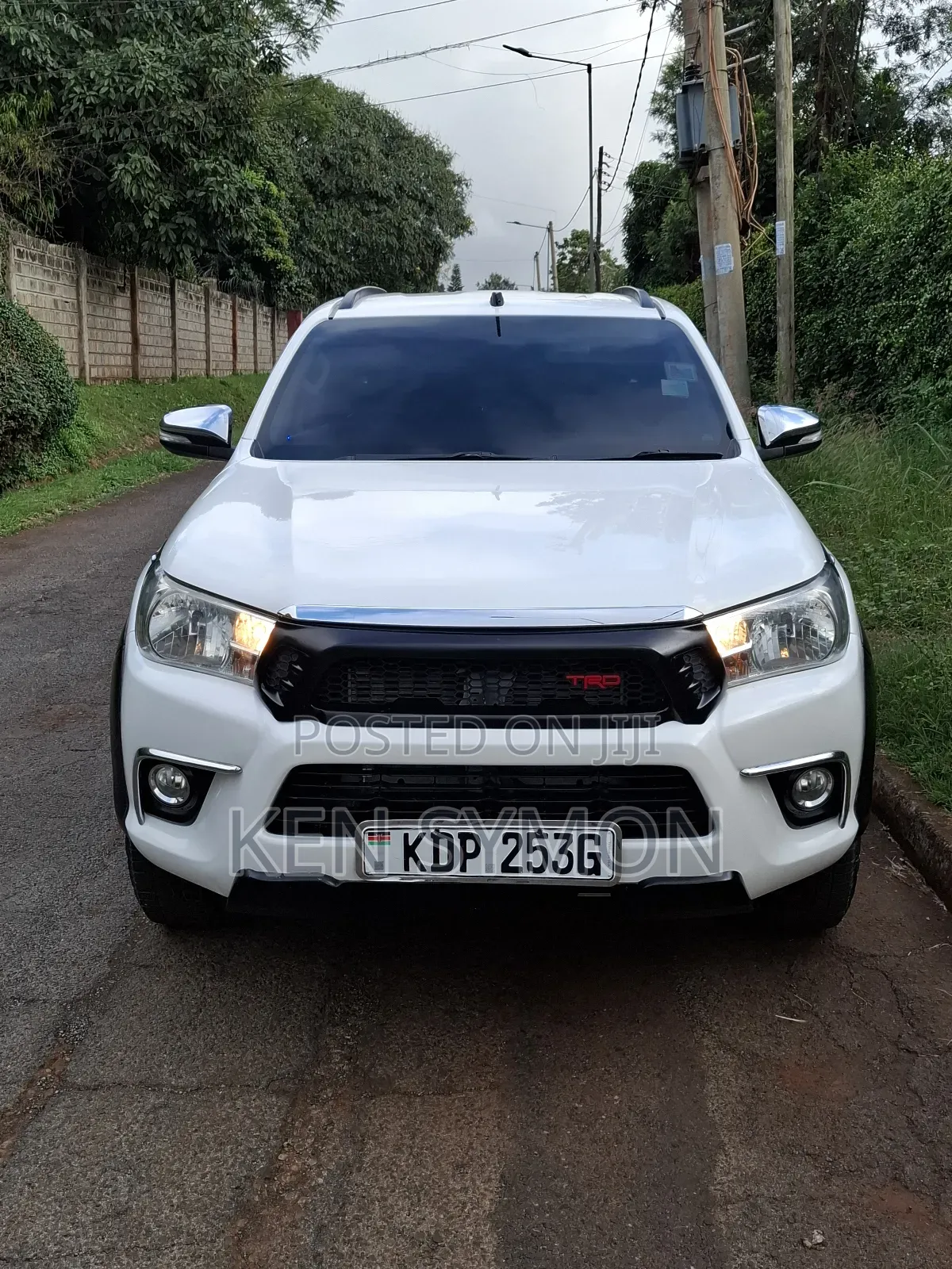 Toyota Hilux Revo Double Cab Deisel 2.8 AWD 2016 White