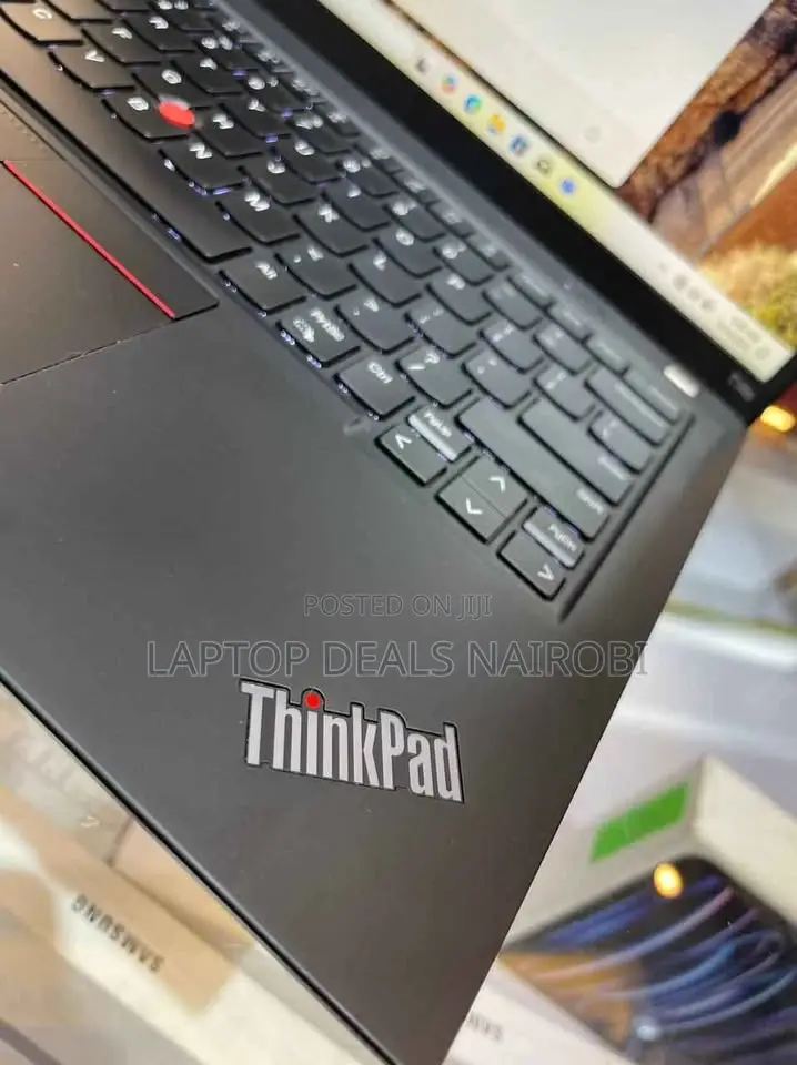 Laptop Lenovo Thinkpad T14s Gen 1 16GB Intel Core I7 SSD 256GB
