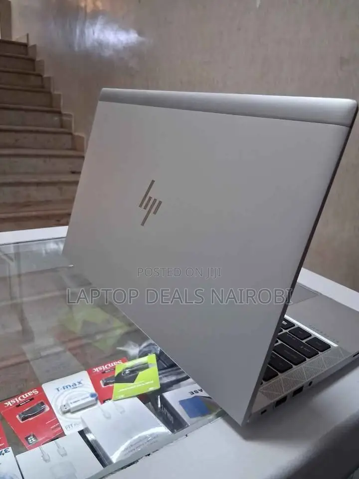 Laptop HP EliteBook 840 G8 16GB Intel Core I7 SSD 256GB