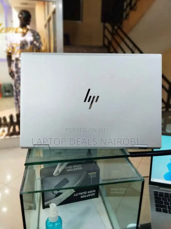 Laptop HP EliteBook 830 G8 16GB Intel Core I7 SSD 512GB