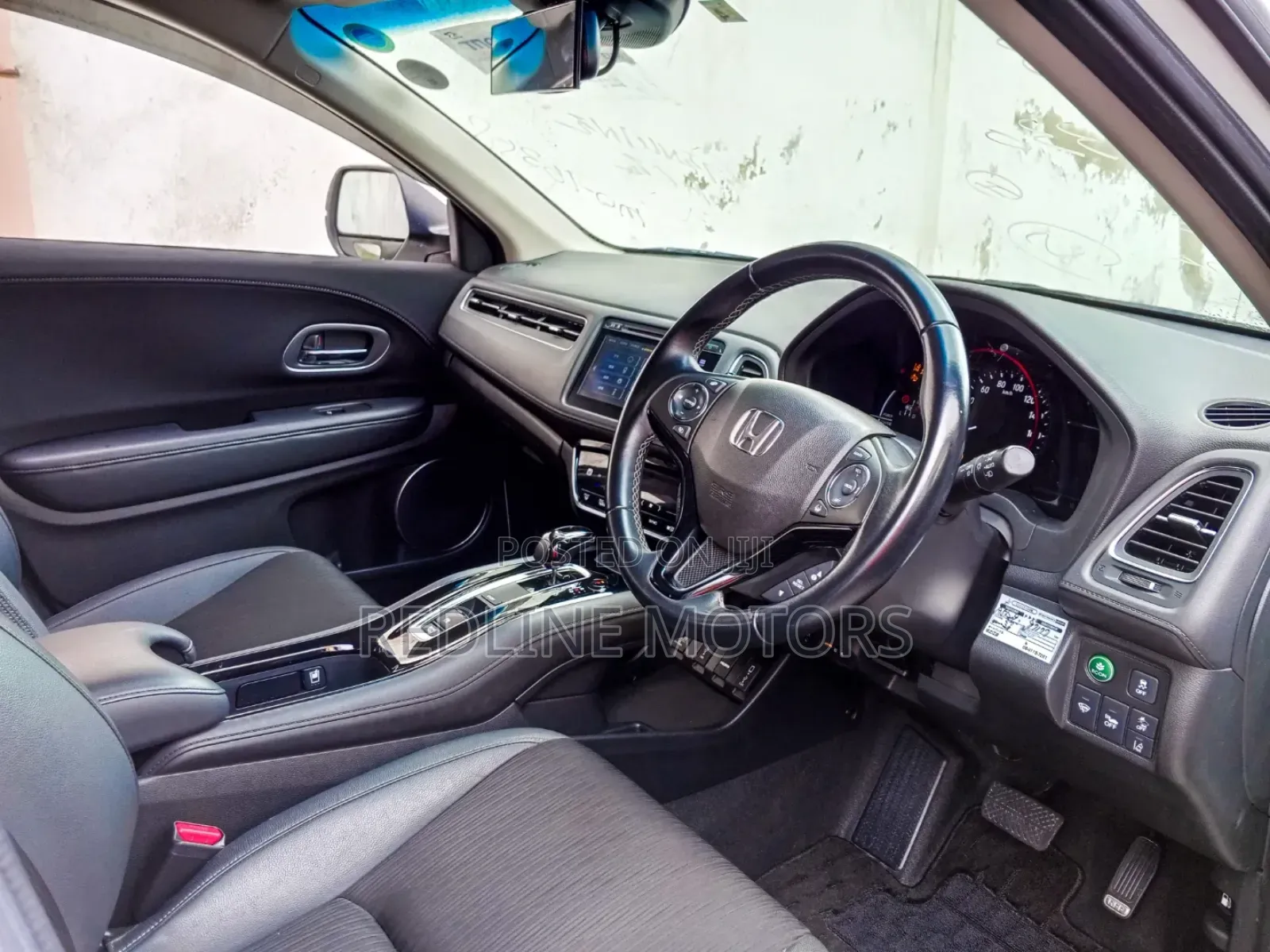 Honda Vezel 2018 Pearl