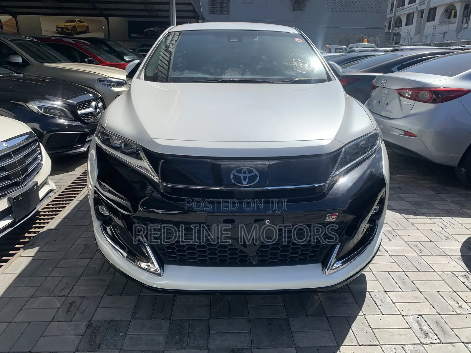 Toyota Harrier 2.0 Turbo 4WD 2018 Pearl