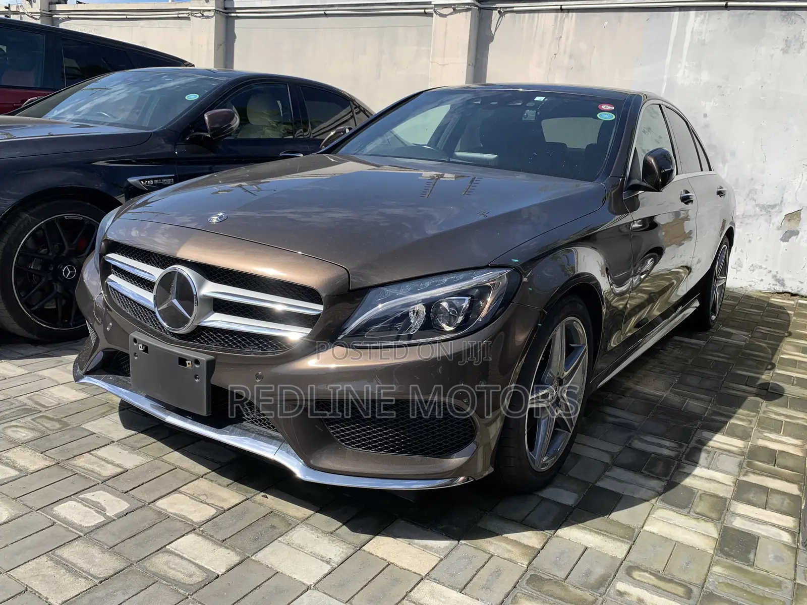 Mercedes-Benz C180 2018 Gold