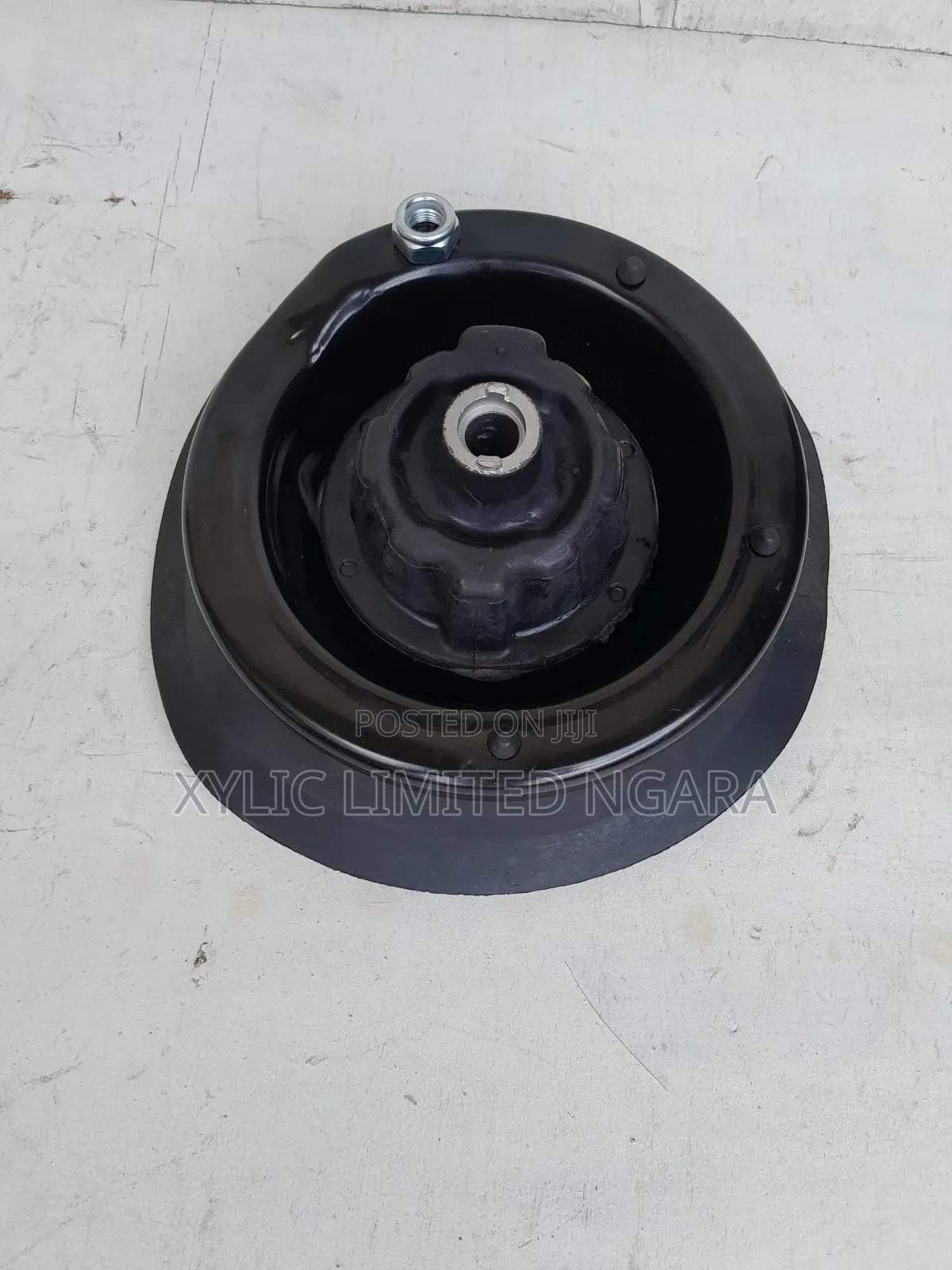 Mercedes W203 Front Shock Mounting