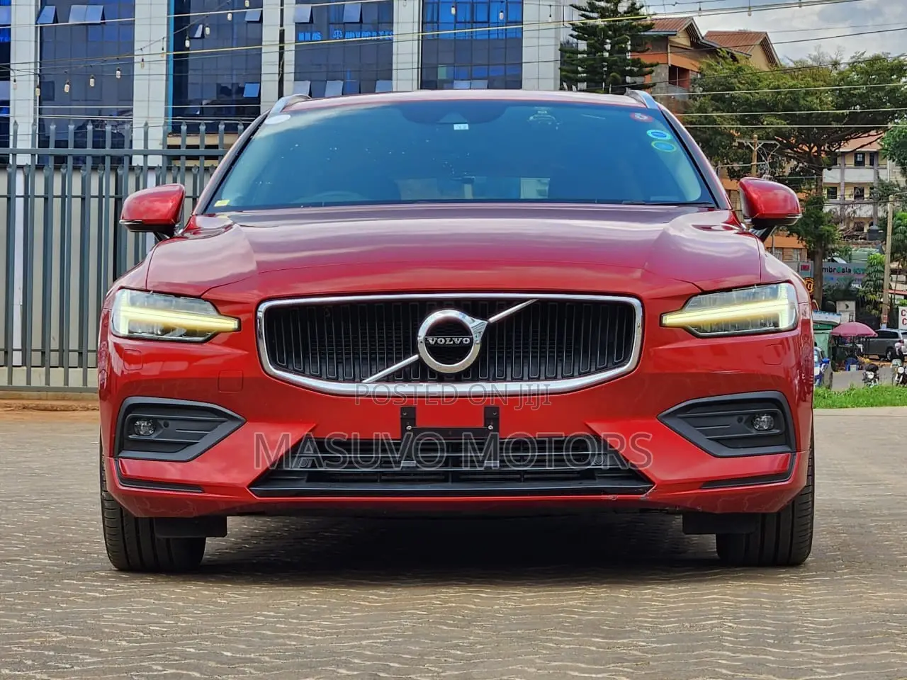 Volvo V60 T5 Dynamic FWD 2018 Red