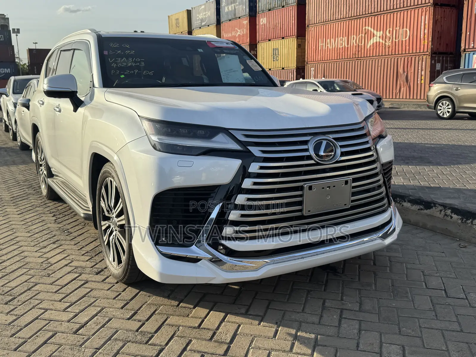 Lexus LX 2023 White