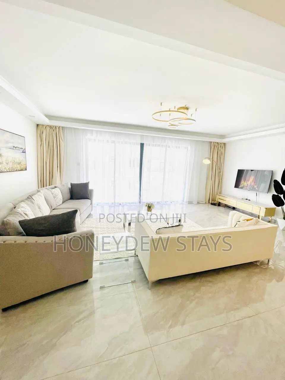Furnished 5bdrm Apartment in Royal Oaks Residency, Valley Arcade