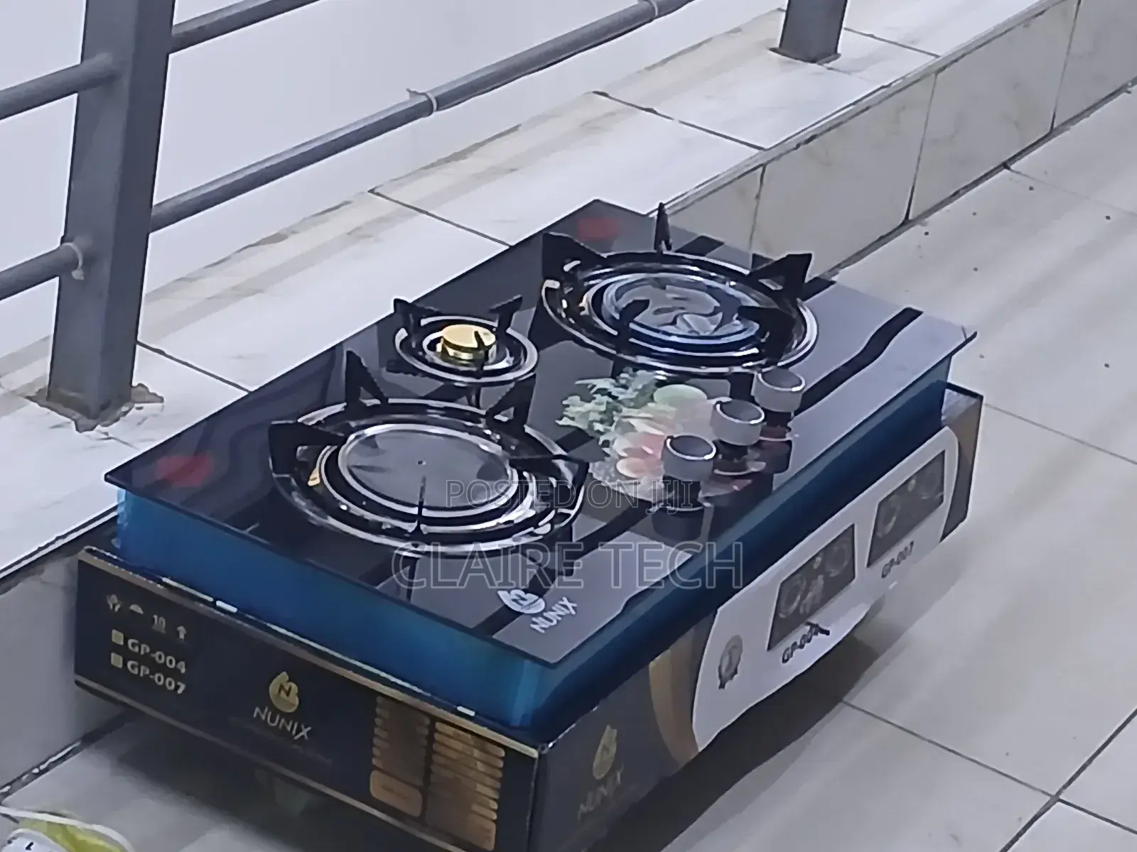 Nunix 3 Burners Glass Table Top With 2 Infrared Burner
