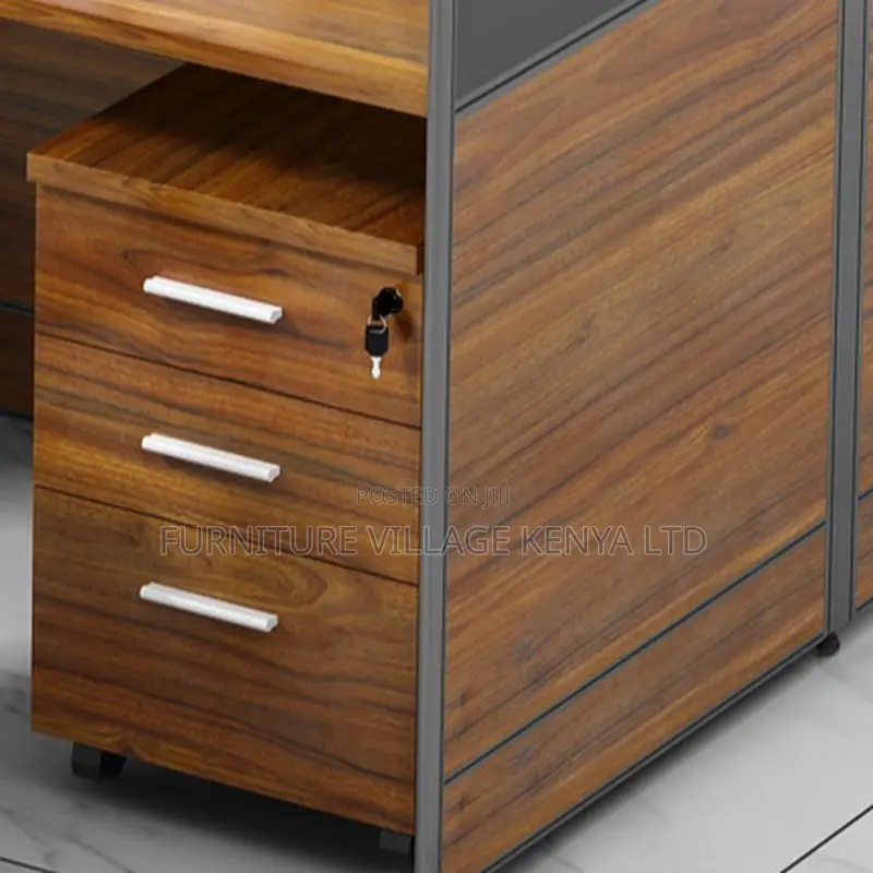Workstation: 4-Seater Eco-Friendly Wooden Workstation Desk