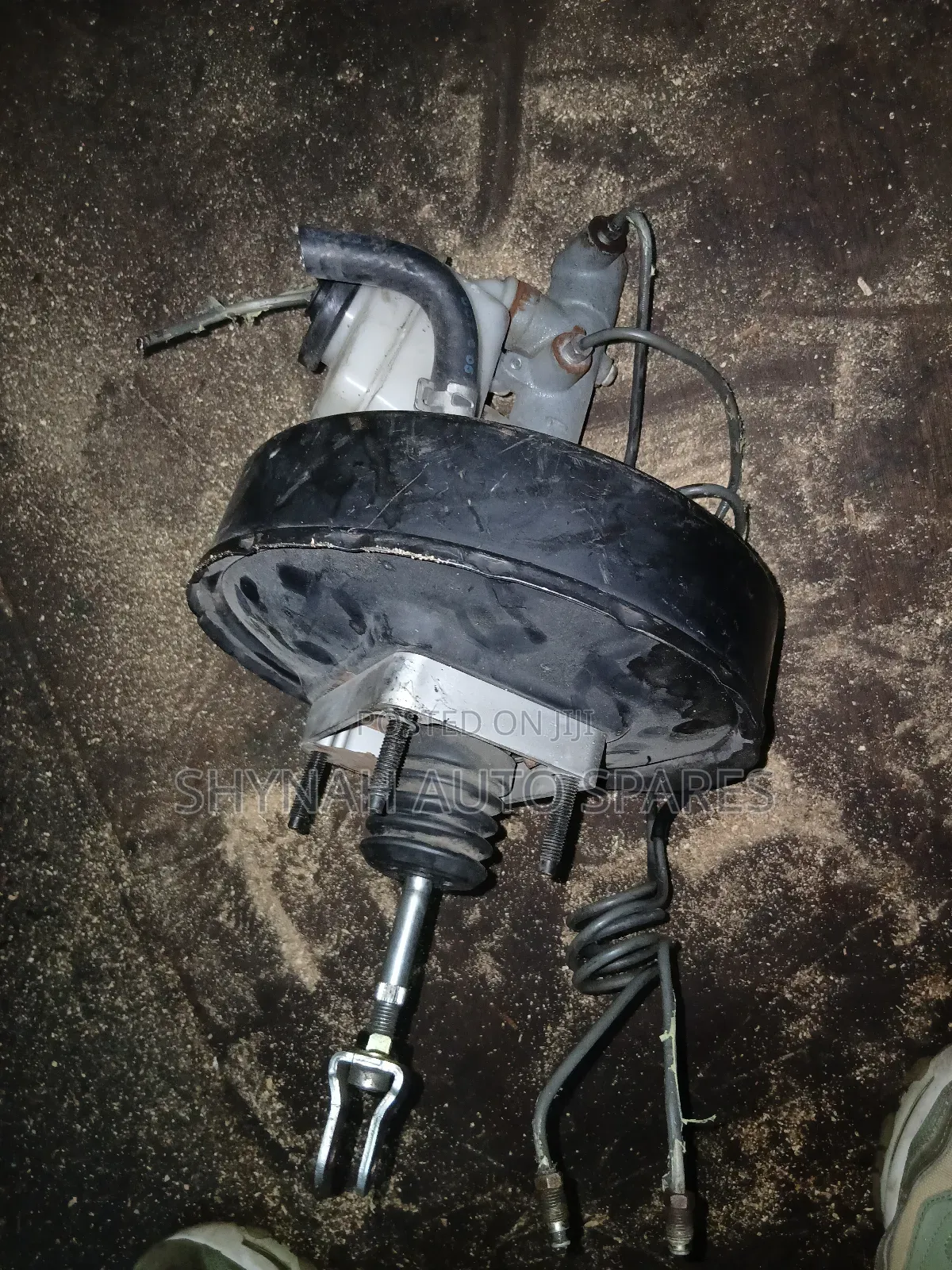 Brake Booster Complete Toyota Hilux Yn55