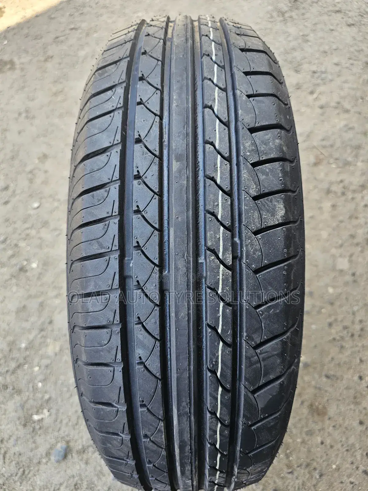 185/70r14 Maxtrek M1