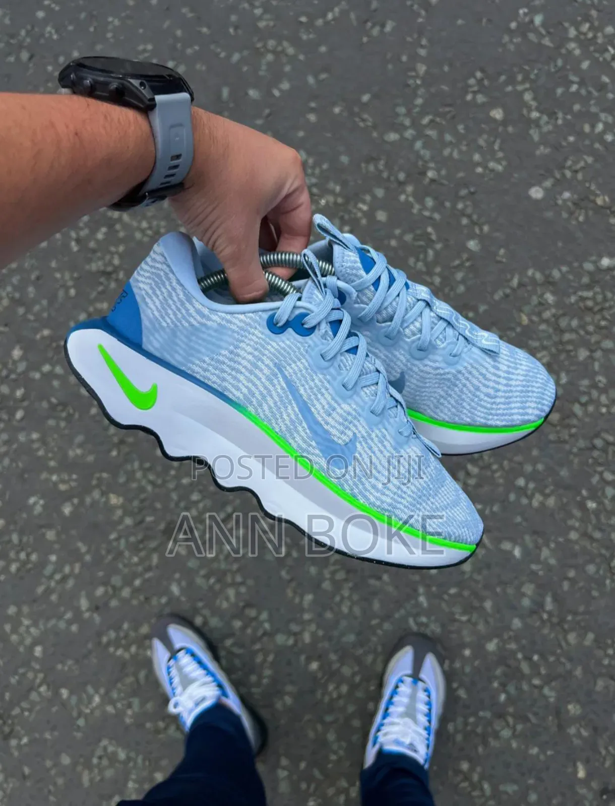 Nike Motiva
Sizes 40-45
at 3800