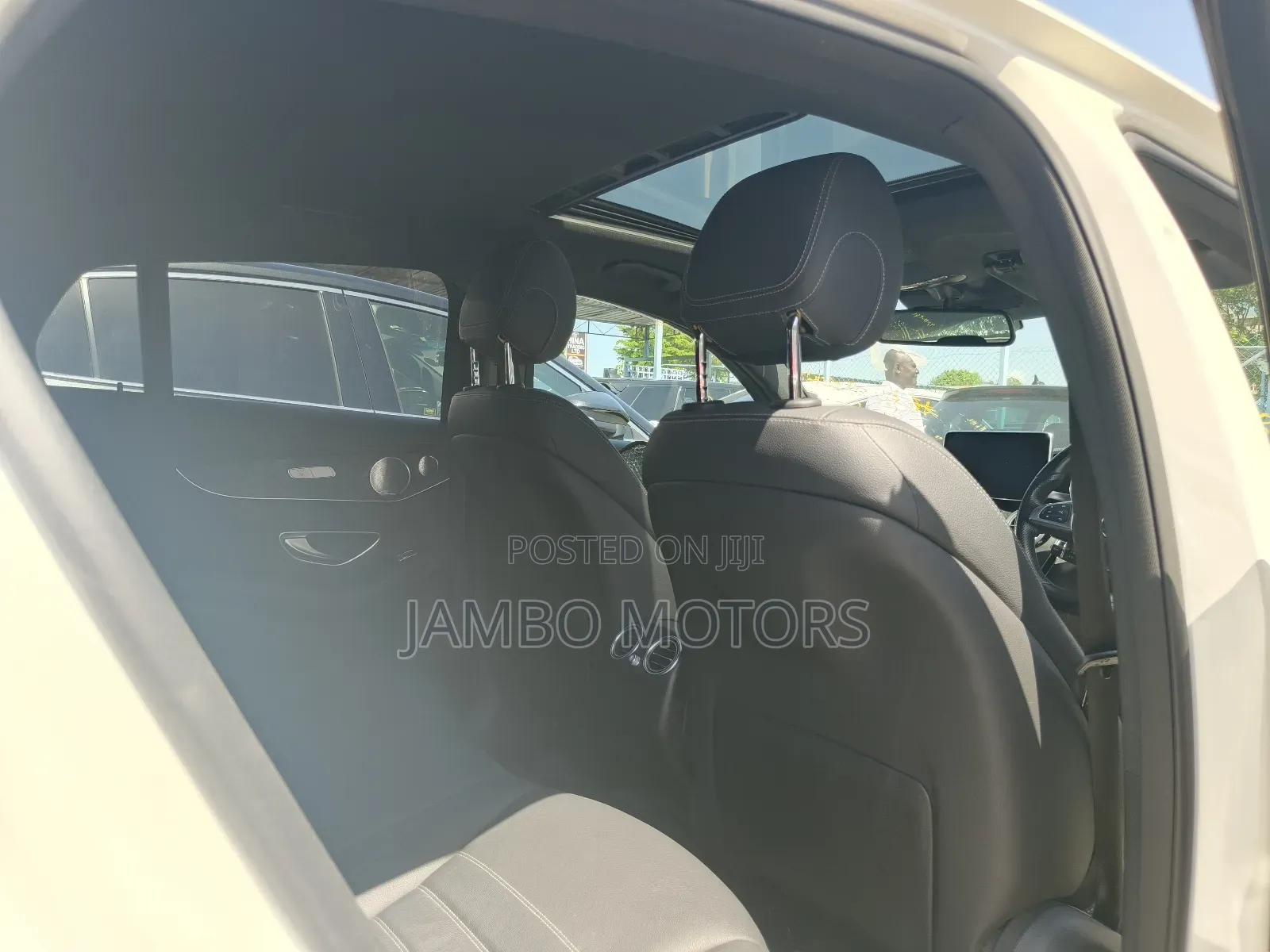 Mercedes-Benz GLC-Class 2019 White