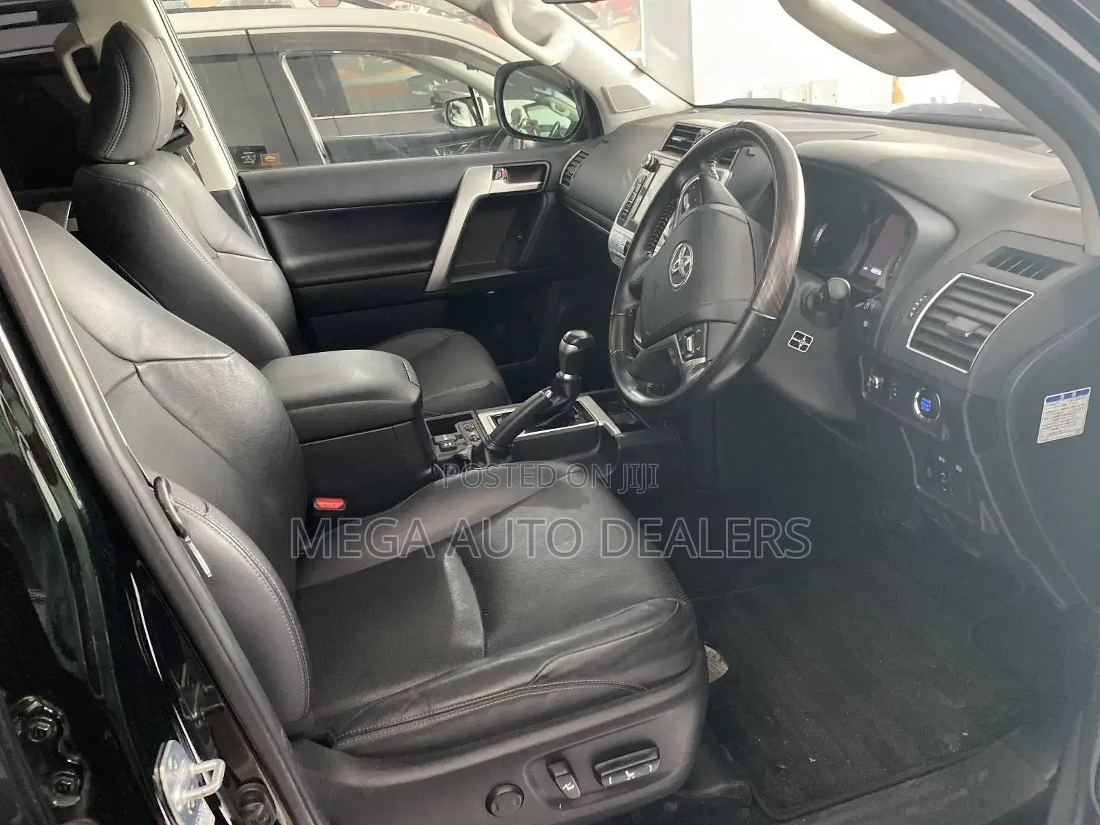 Toyota Land Cruiser Prado 2018 Black
