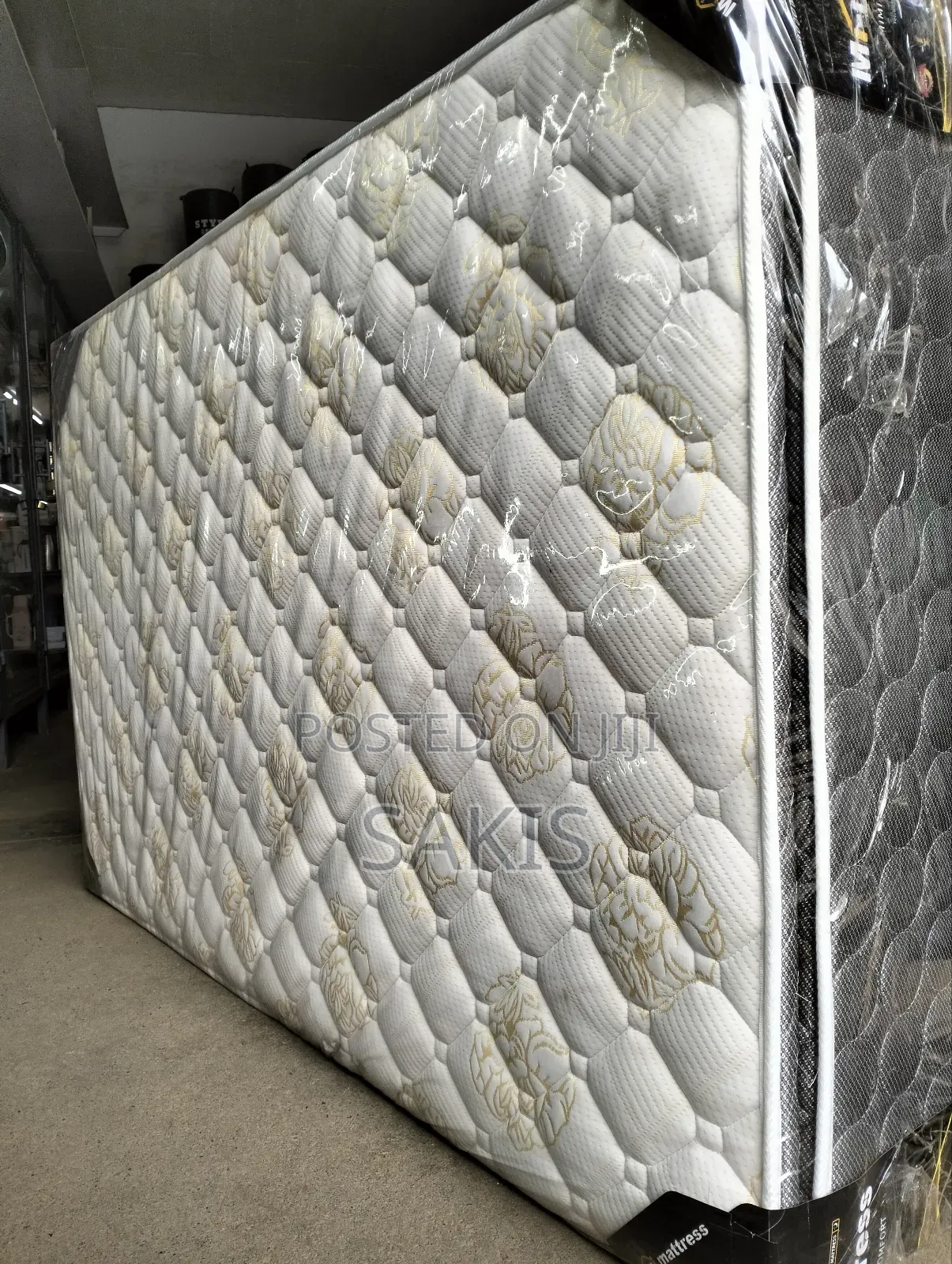 5 X 6 X 12 Pillow Top Spring Mattresses. Free Delivery