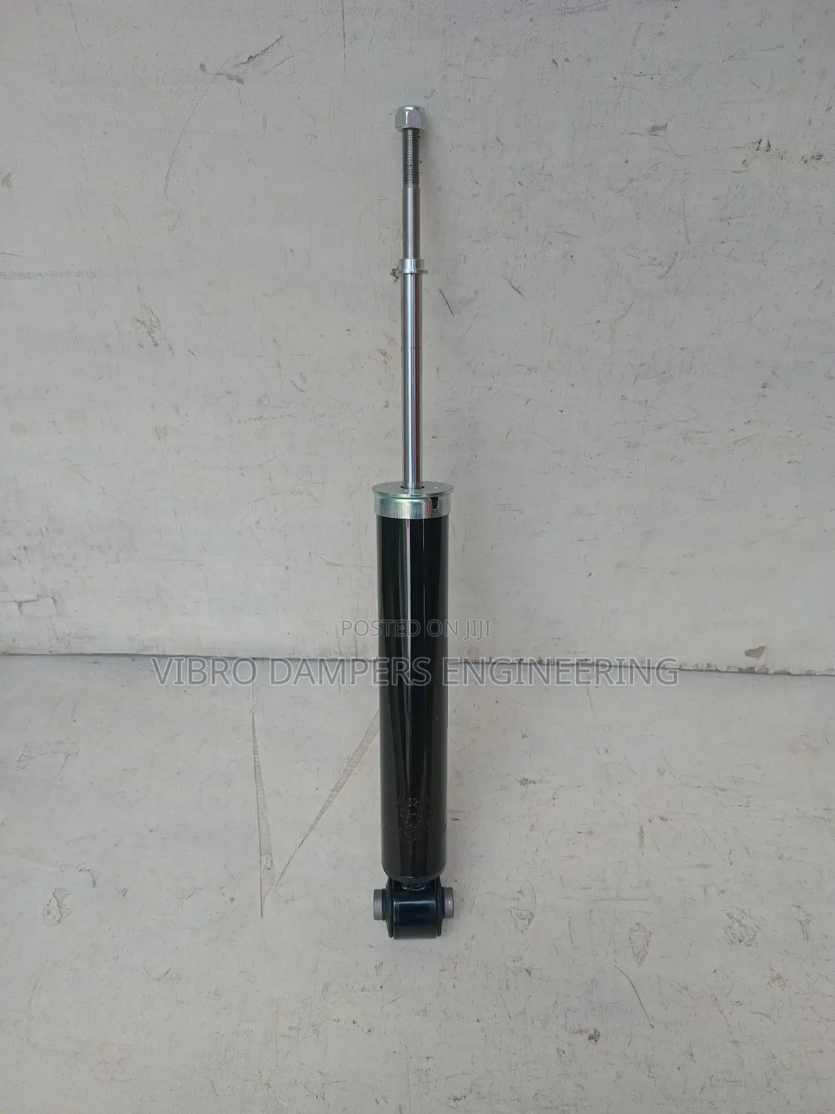 Mitsubishi Delica Rear Shock Absorbers
