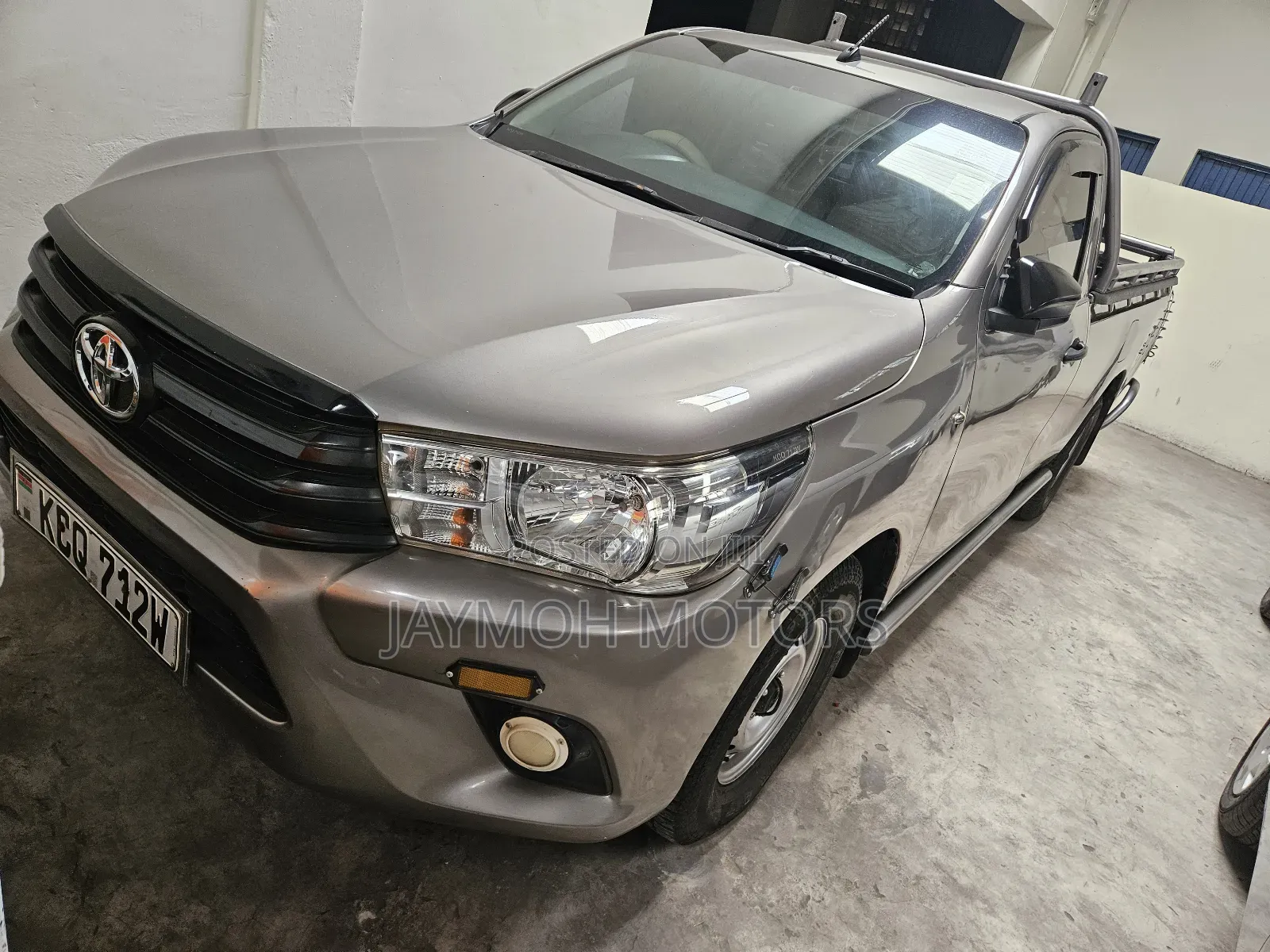 Toyota Hilux 2019 Silver