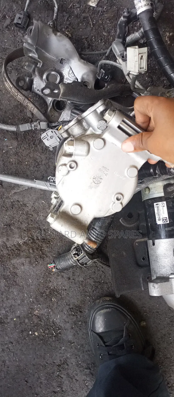 Air Conditioner Compressor( Air Con) Cx 5 Sh Engine