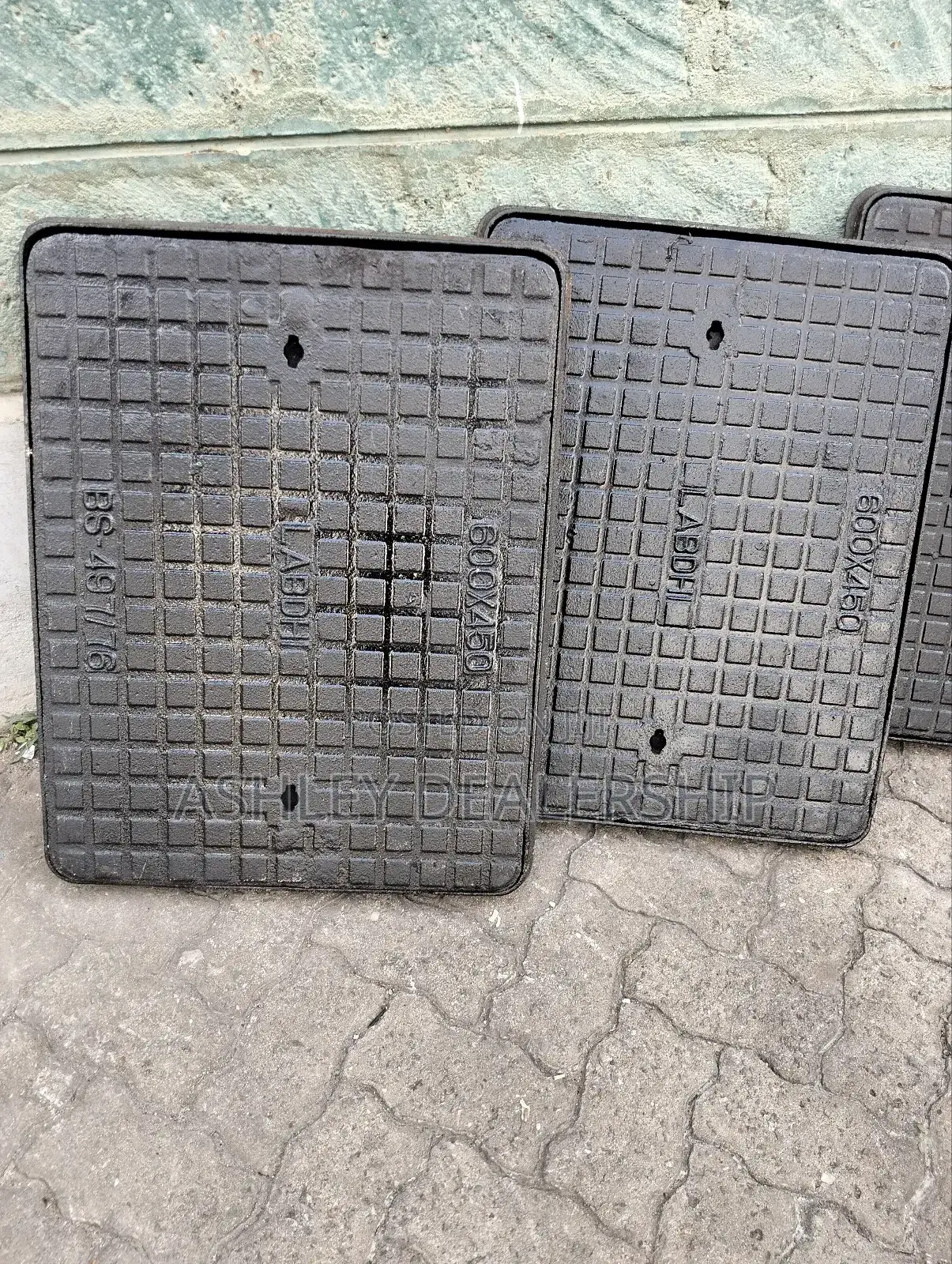 450mm by 600mm Cast Iron Manhole Cover