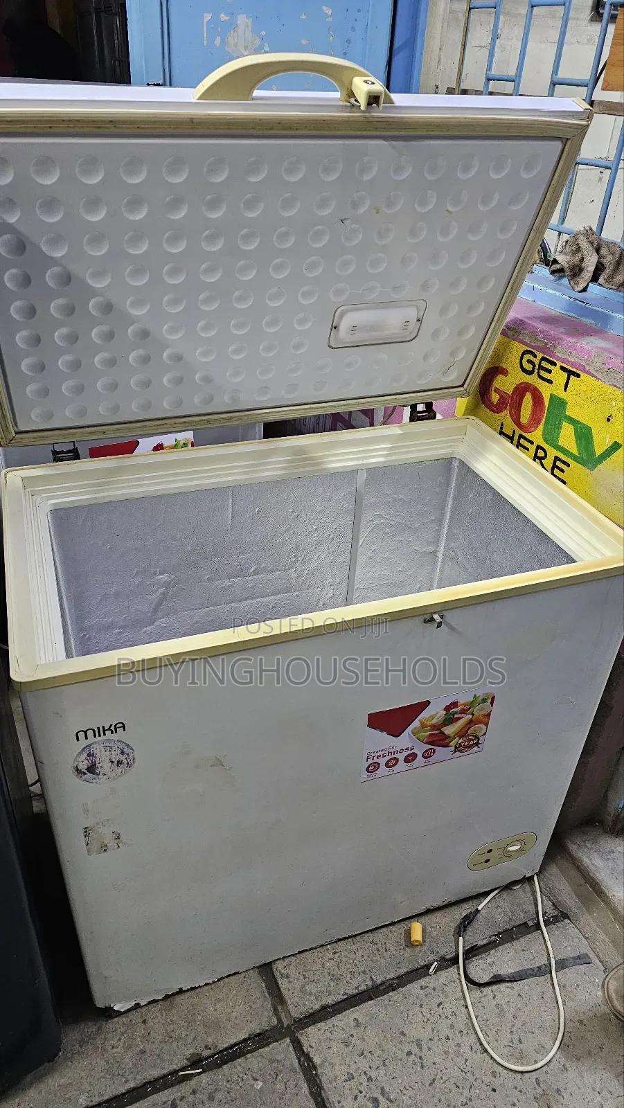 Mika 300l Chest Freezer