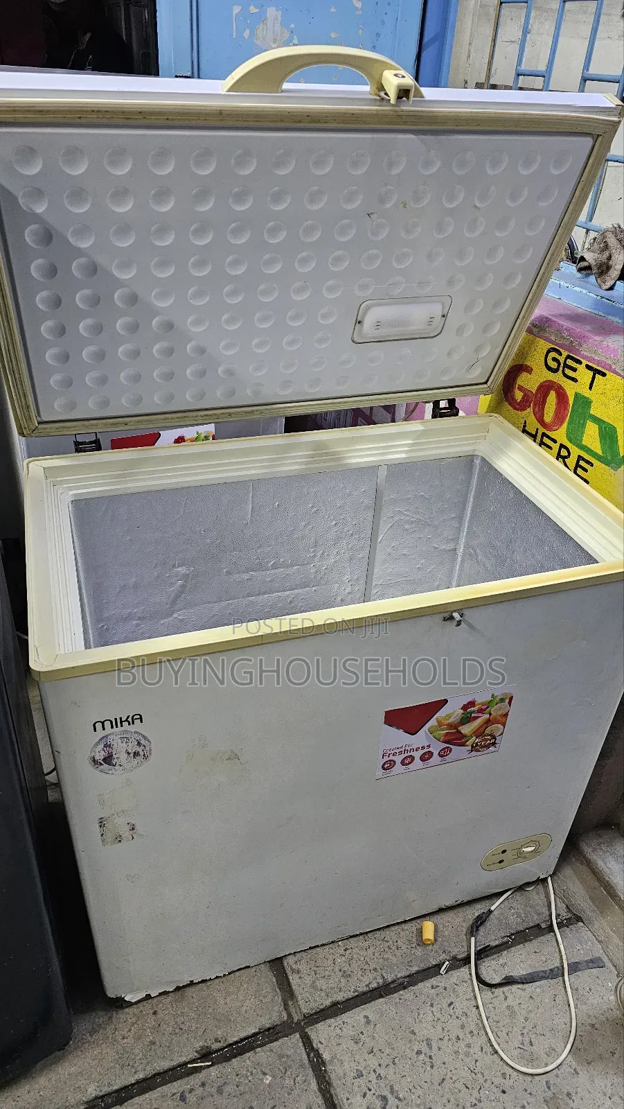 Mika 300l Chest Freezer