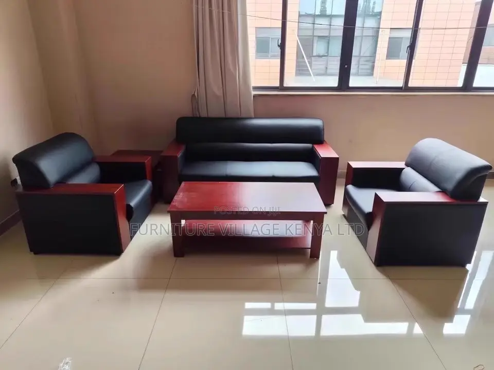 Office Sofa:Spacious Executive Reception Sofa – 5 Seater