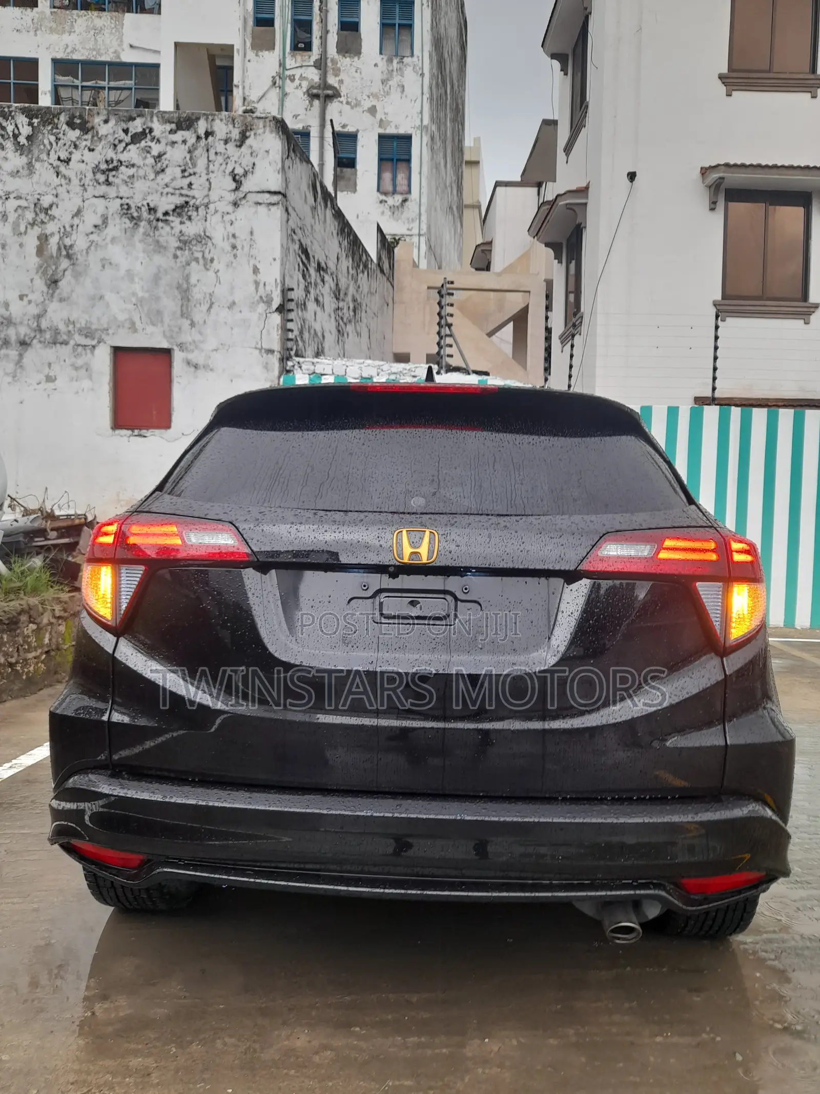Honda Vezel 1.5 4WD 2019 Black