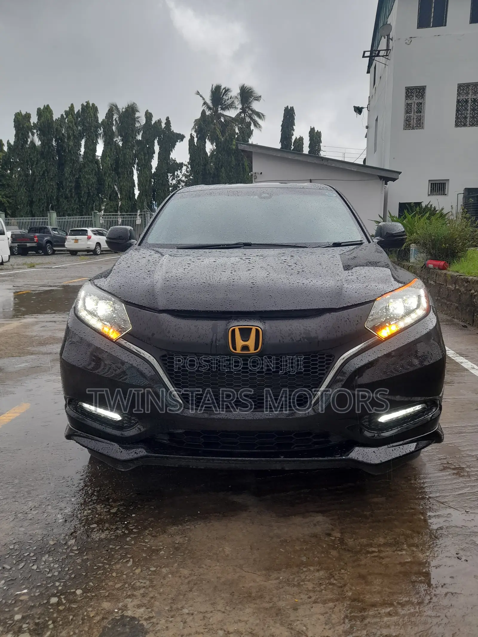 Honda Vezel 1.5 4WD 2019 Black