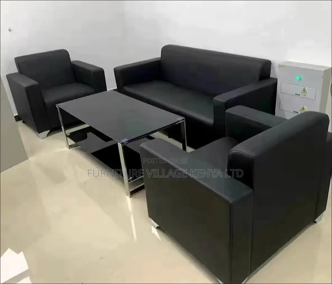 Office Sofa: Sleek 5-Person Black Modular Reception Arm Sofa