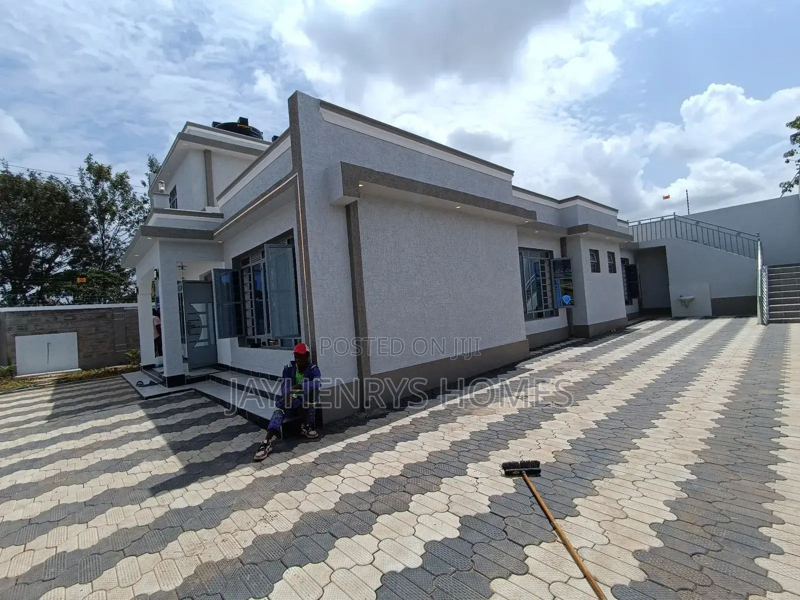 3bdrm Bungalow in Mugutha, Ruiru for sale