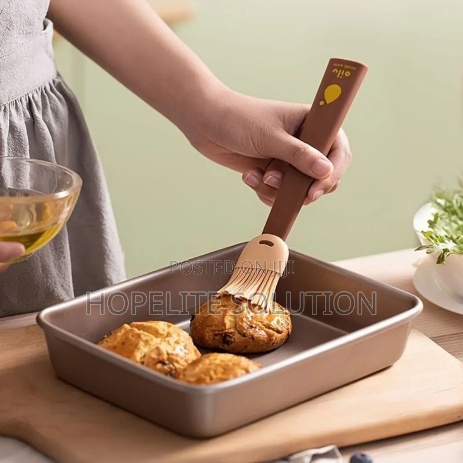 Heat Resistant Pantry Brush