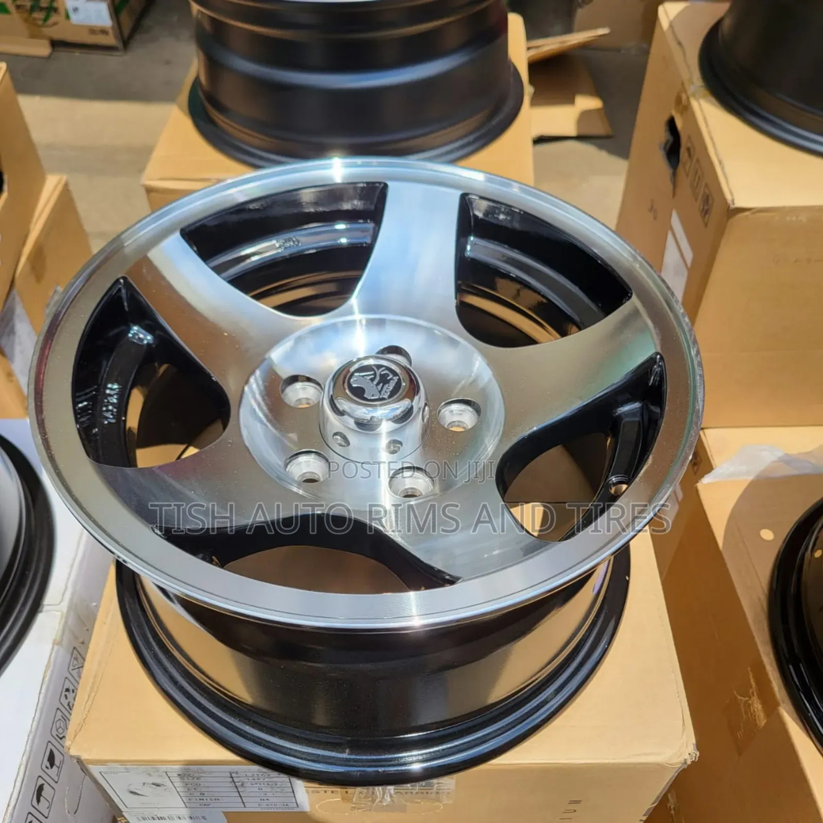 Offset Size 14 Inch Fitting Hilux, Mazda Bongo, Vannet