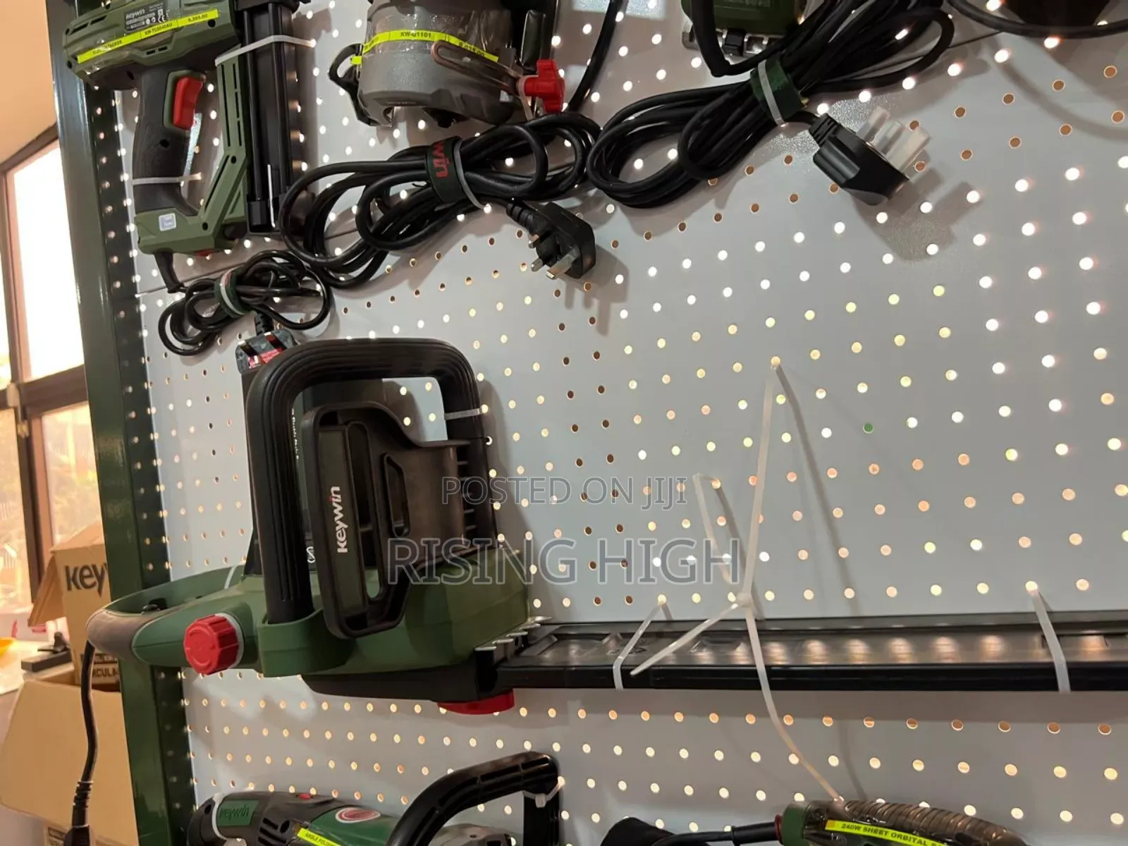Top Quality Electric Chainsaw for Domestic Use