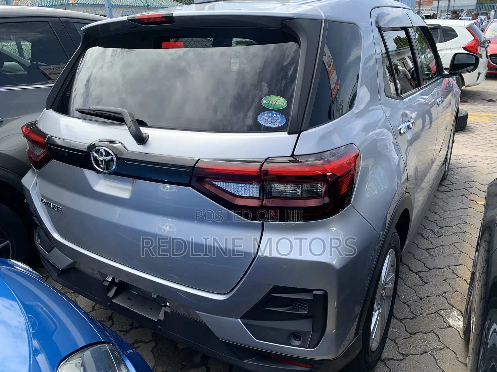 Toyota Raize 1.0 AWD 2019 Silver