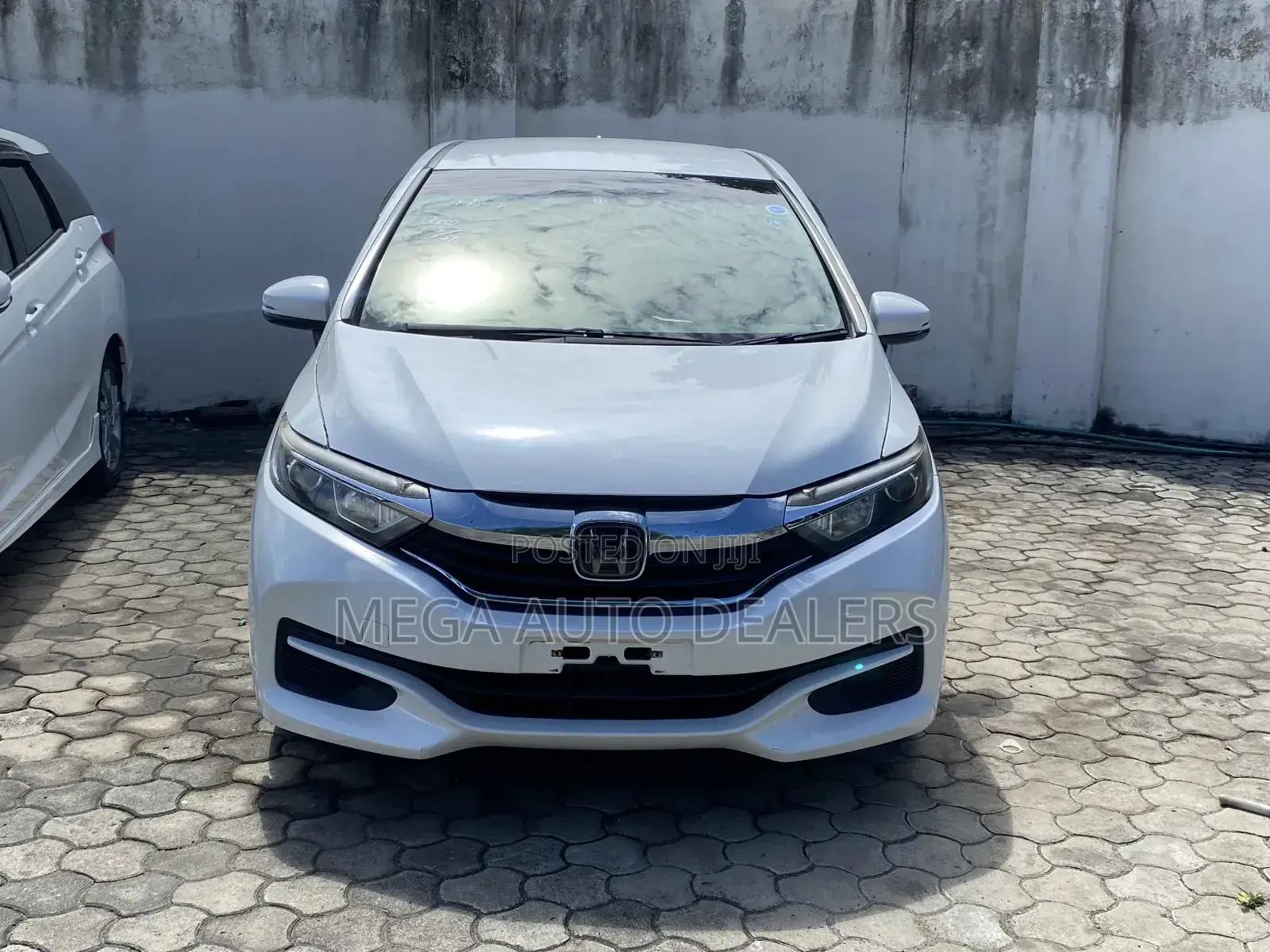 Honda Fit Shuttle 2019 White