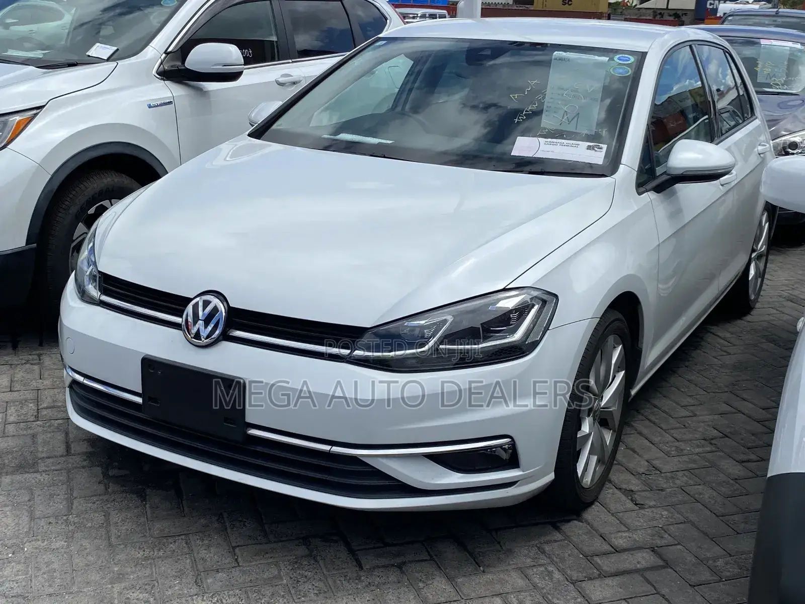 Volkswagen Golf 2018 White