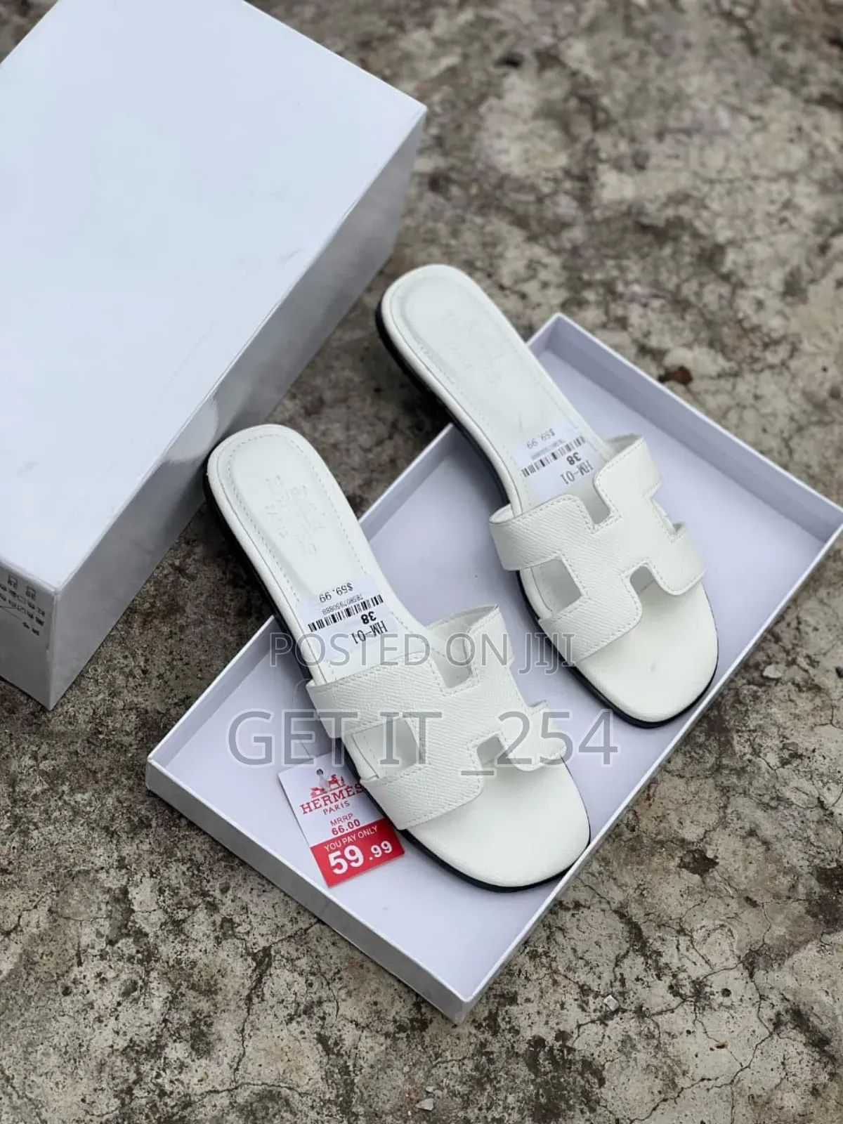 Hermes White 40,41
Brown 37,38,40,41
Black 38,38,39,40,41