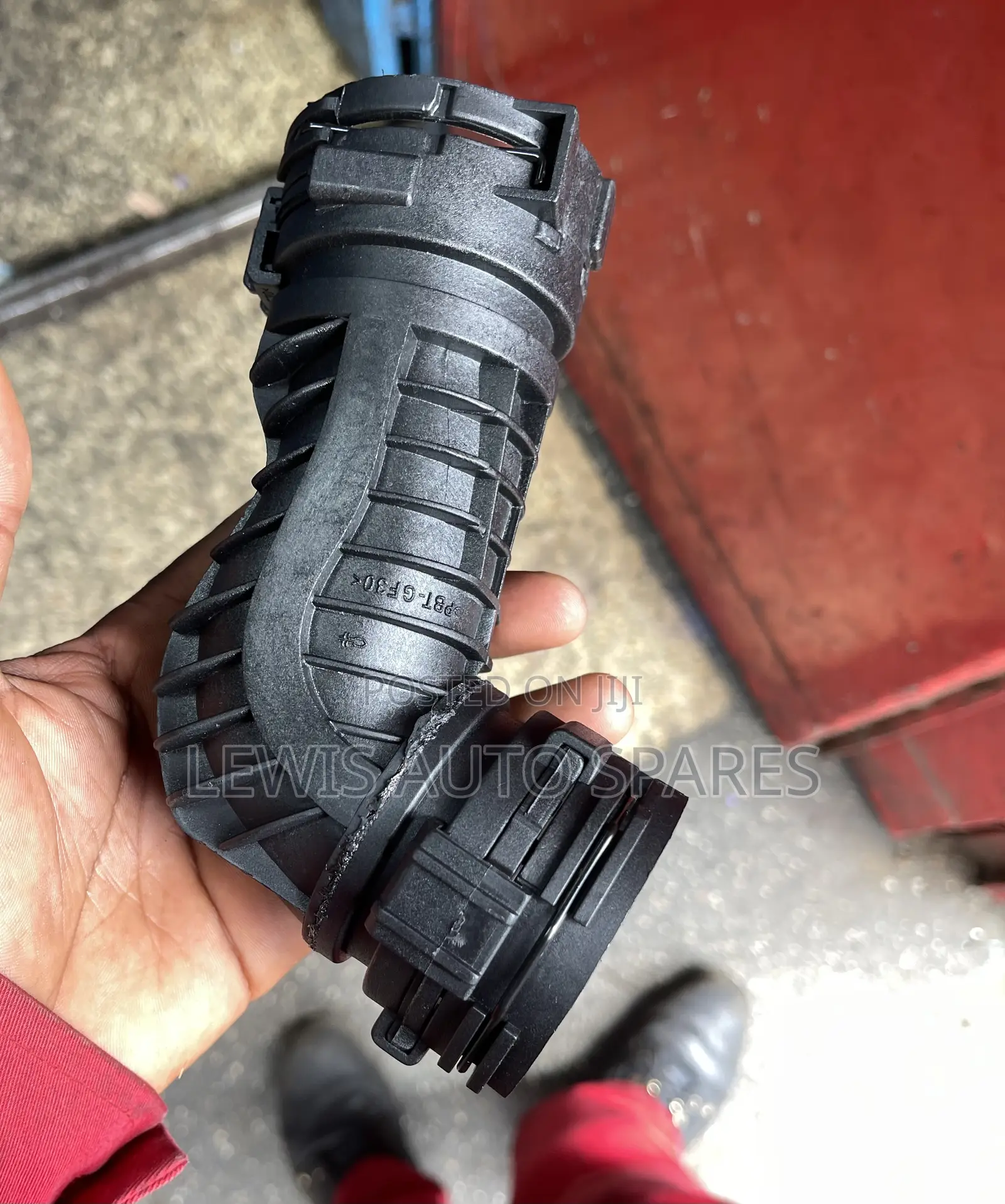 Hr12 Supercharged Air Intake Pipe