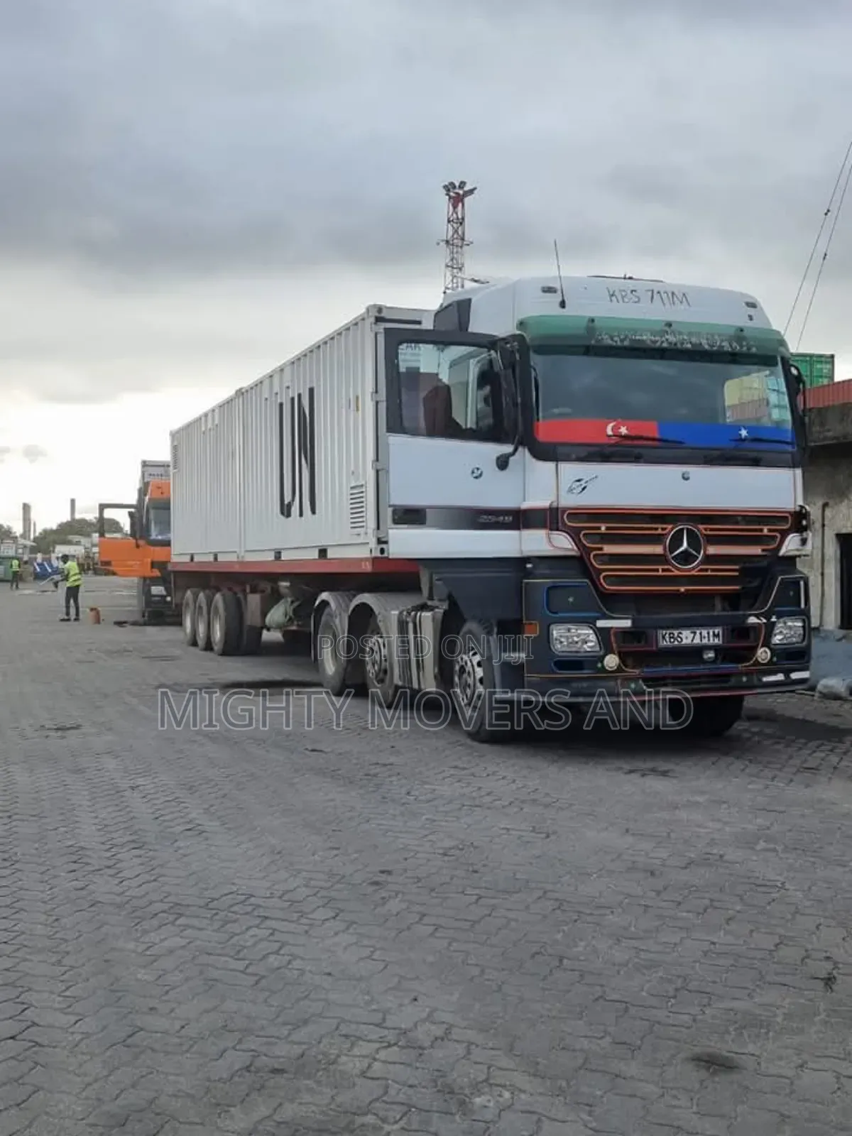 Trailers for Hauling Goods Available. Local and Cross Border
