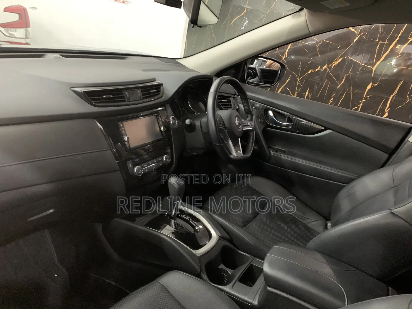 Nissan X-Trail 2.0 Petrol FWD 2018 Green