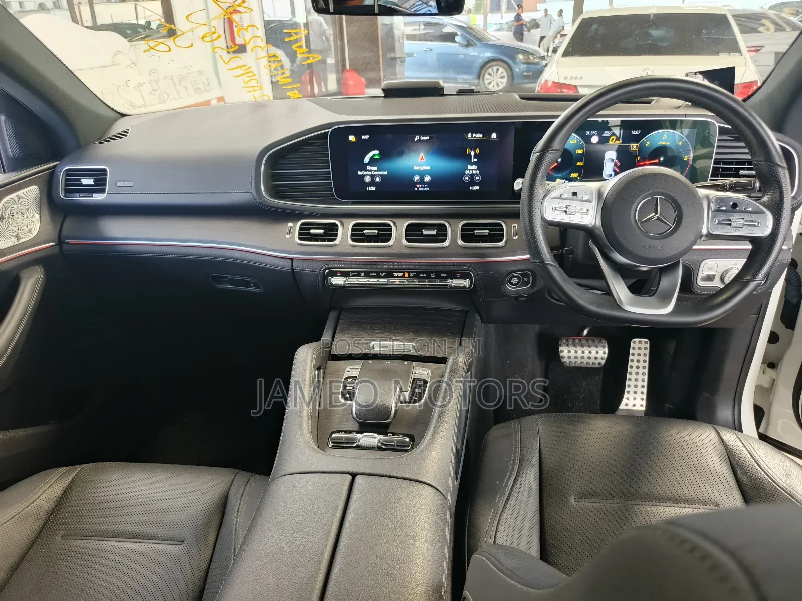 Mercedes-Benz GLE-Class GLE 400d 4MATIC 2021 White